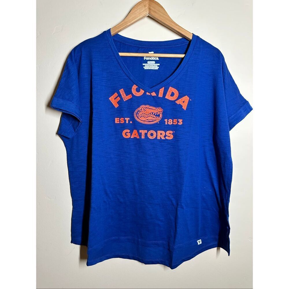 Fanatics Royal Blue and Orange Short Sleeve Florida Gators T-shirt Women’s XL